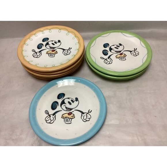 ADORABLE!! Vintage Disney Store Mickey Ceramic Dessert Plates set of 9 - Picture 2 of 7
